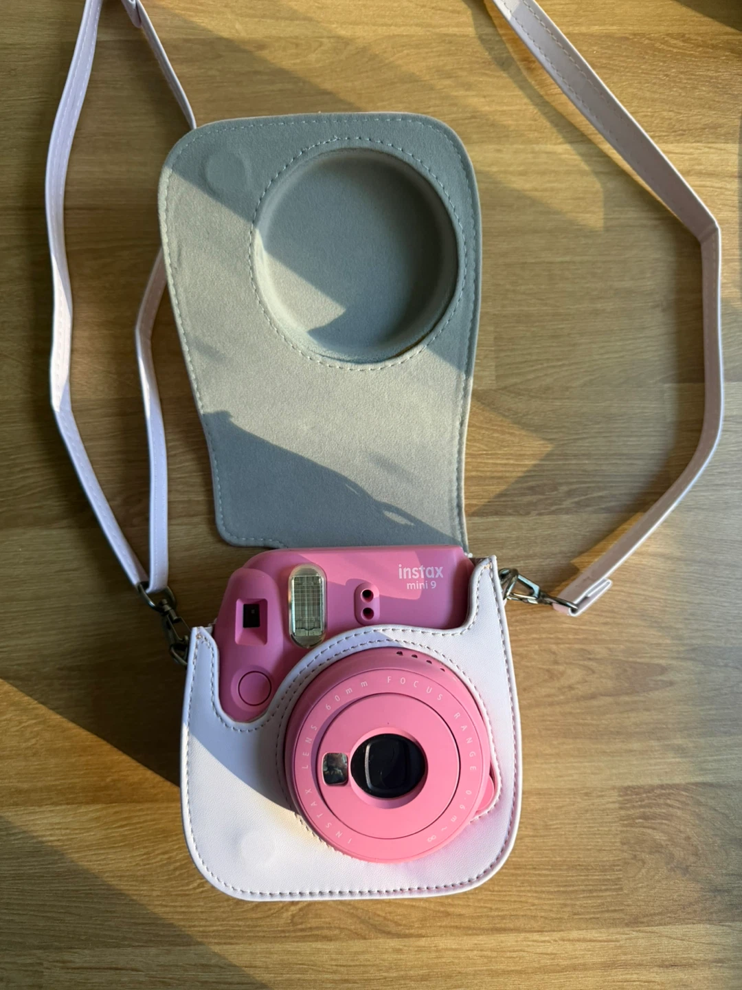 Instax Mini 9 Pink Instant Camera with Case - photo 3
