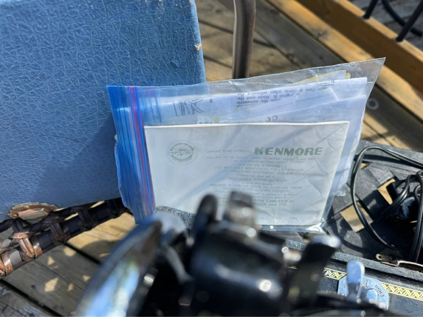 Kenmore Sewing Machine with Case - photo 4