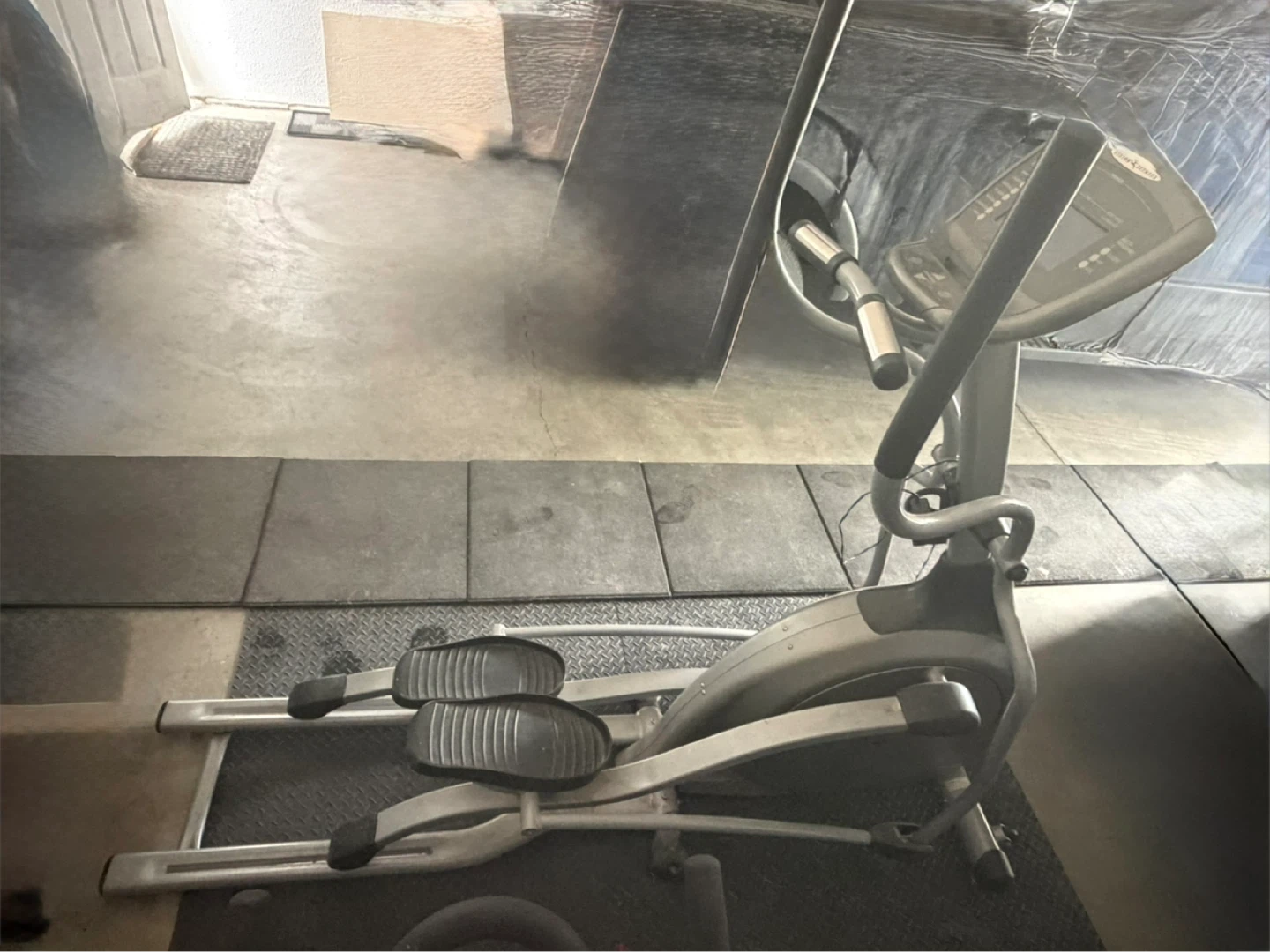 Horizon Fitness Elliptical - photo 2