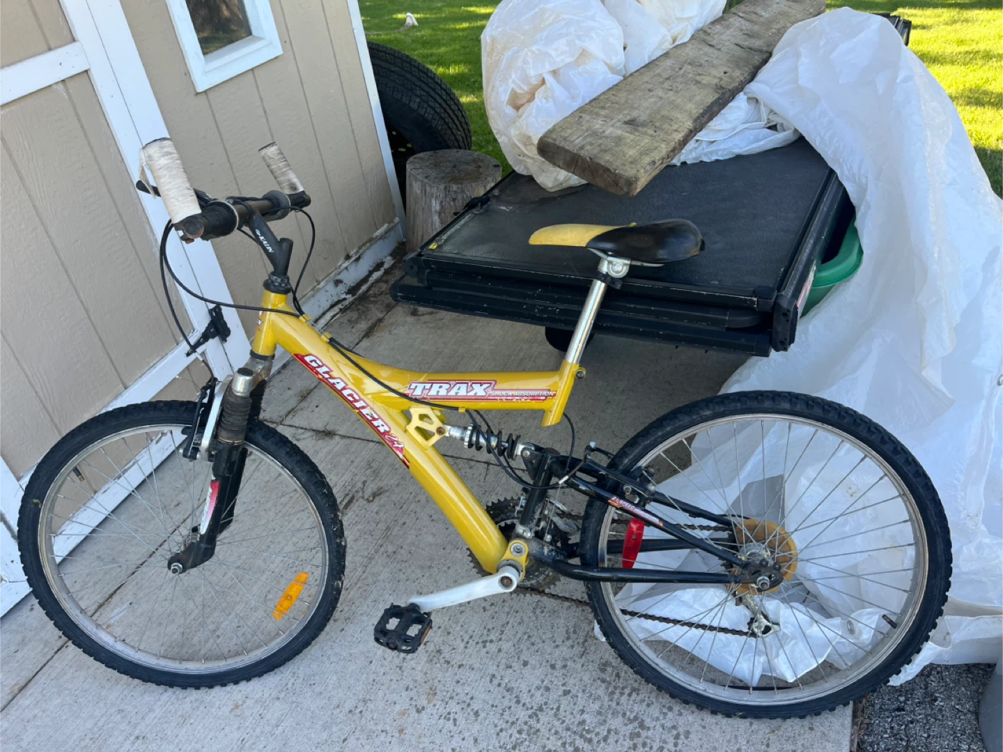 Yellow Glacier Trail TRAX Full Suspension Mountain Bike