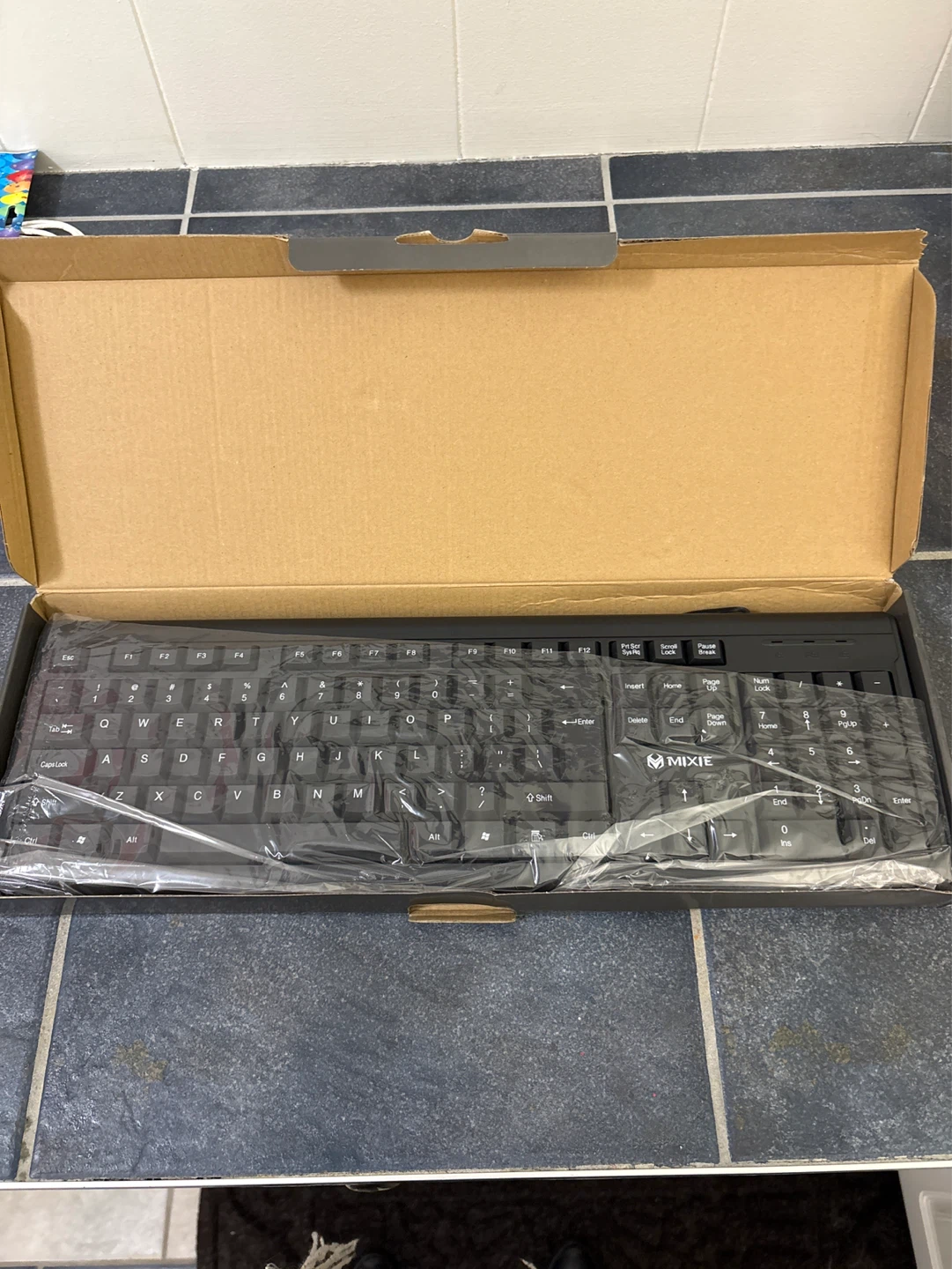 USB Standard Wired Keyboard - photo 3