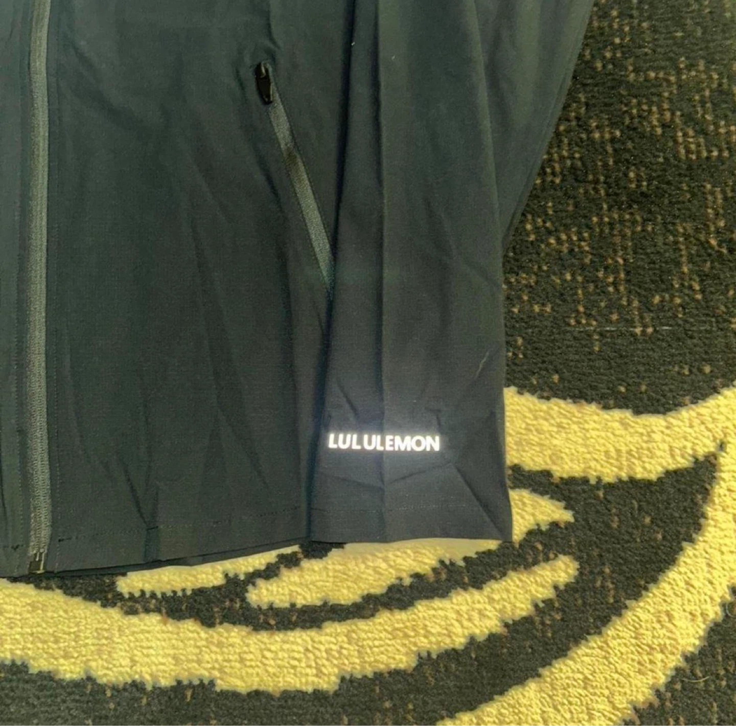 Lululemon Hooded Jacket - Size M - photo 2