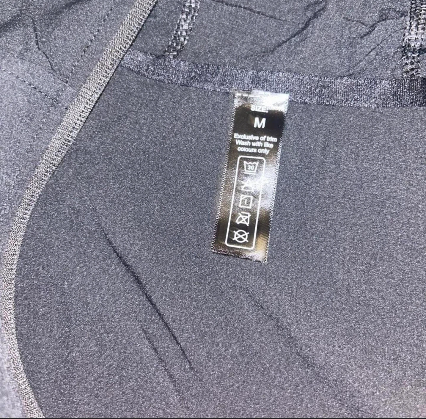 Lululemon Hooded Jacket - Size M - photo 3