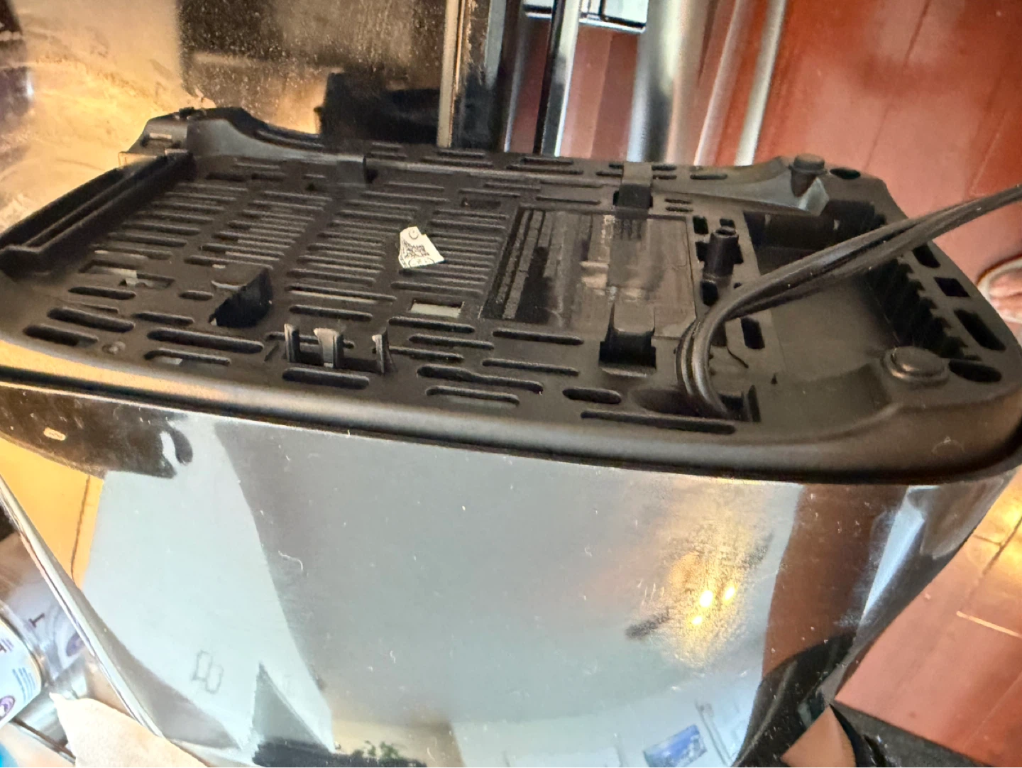Black 2-Slice Toaster - photo 4