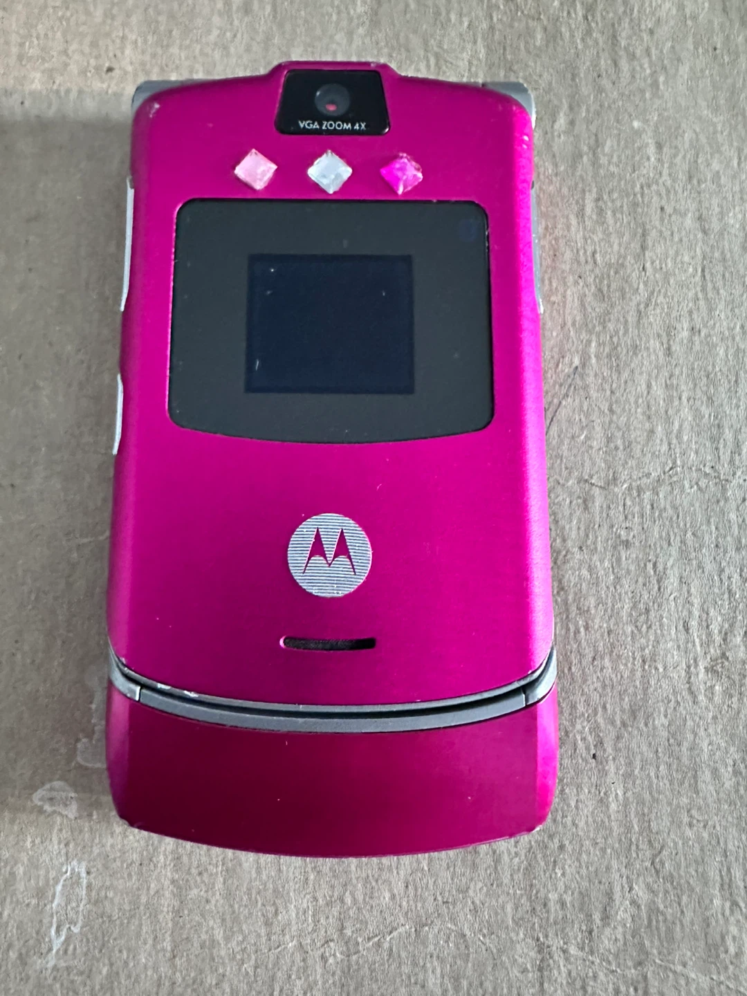 Motorola RAZR V3m Pink Cell Phone