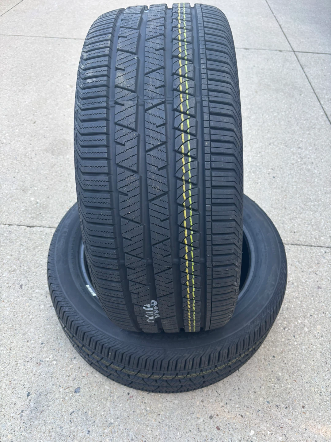 Continental CrossContact LX Sport 265/45R20 104H Tires - photo 2