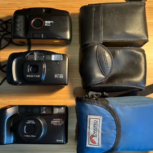 Assorted 35mm Point and Shoot Cameras