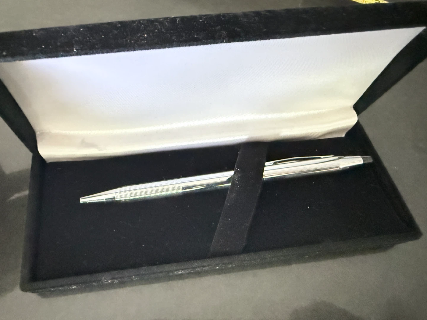 CROSS Pen