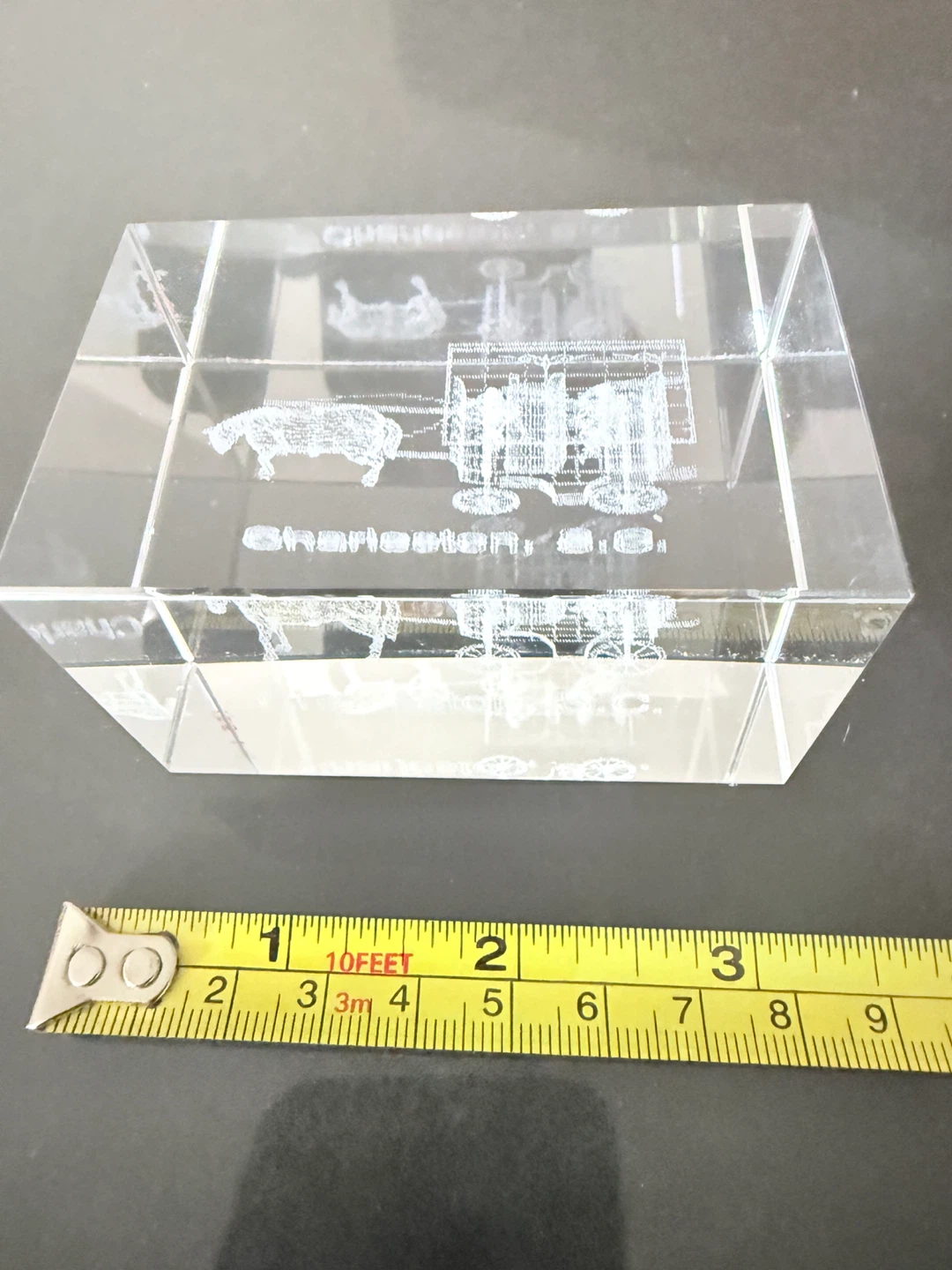 Crystal Engraved Carriage Scene Charleston SC Souvenir - photo 2