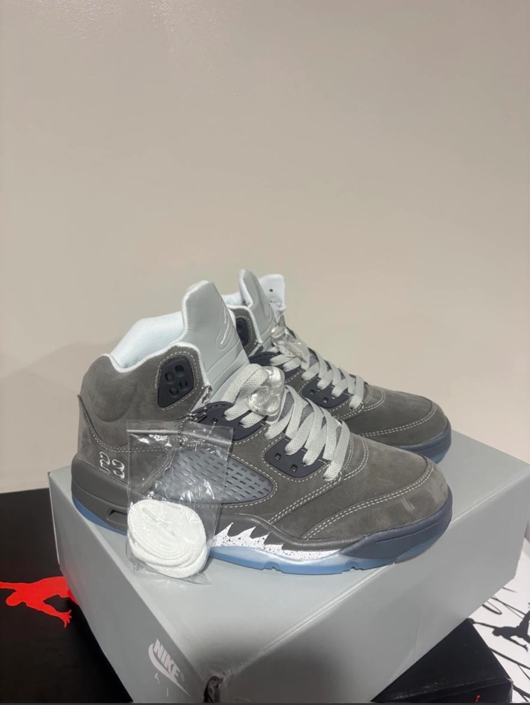 Air Jordan 5 Retro SE 'Wolf Grey' Men's Shoes - photo 2