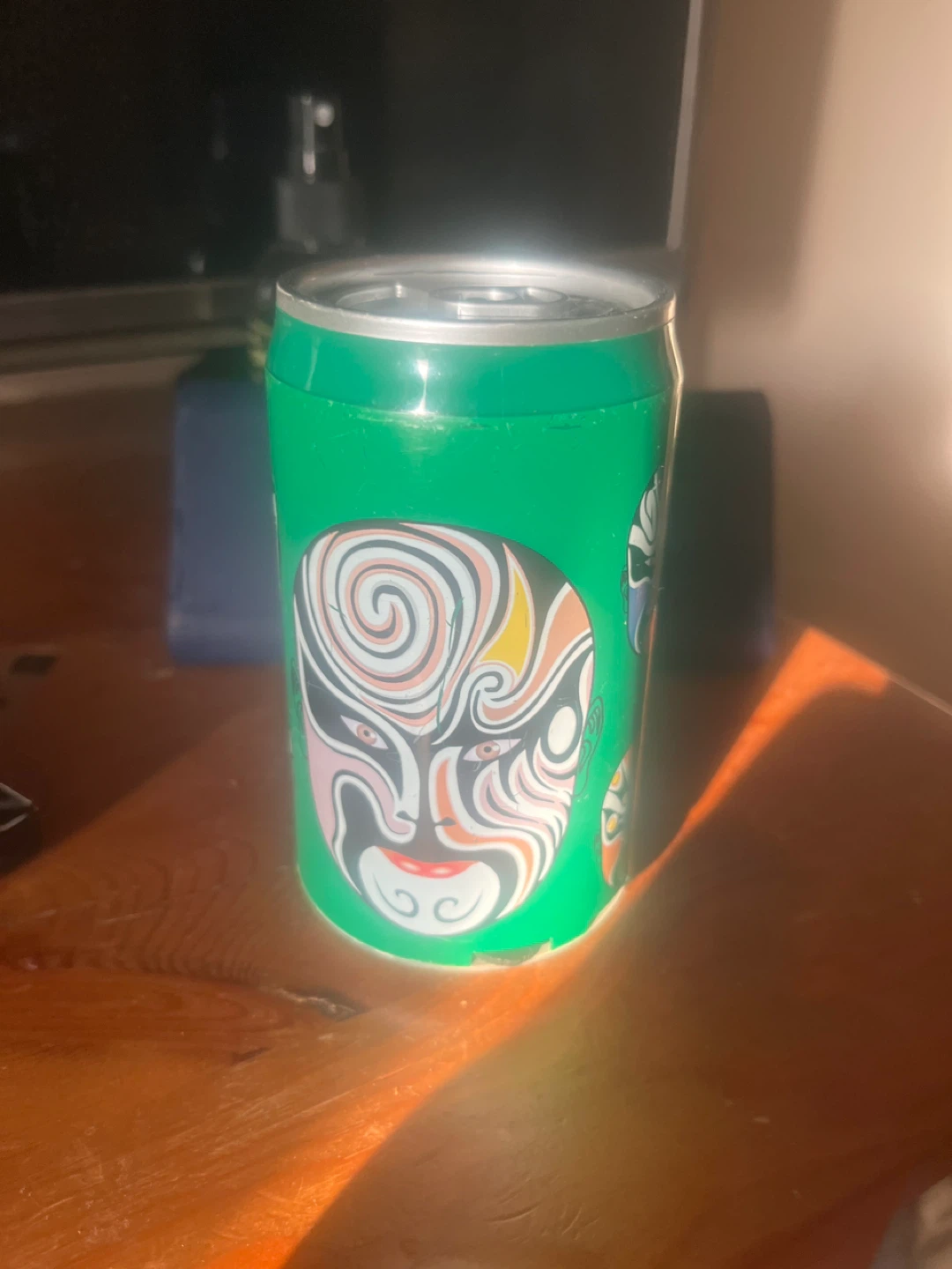 Green Can with Chinese Opera Masks - photo 2