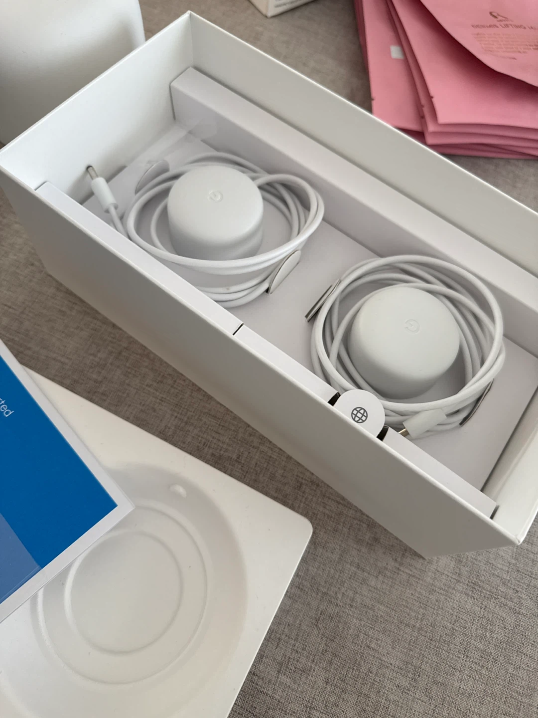 Google Nest Wifi Router and Point - photo 3