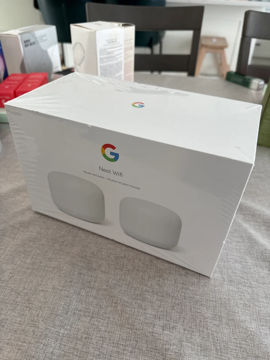 Google Nest Wifi Router and Point