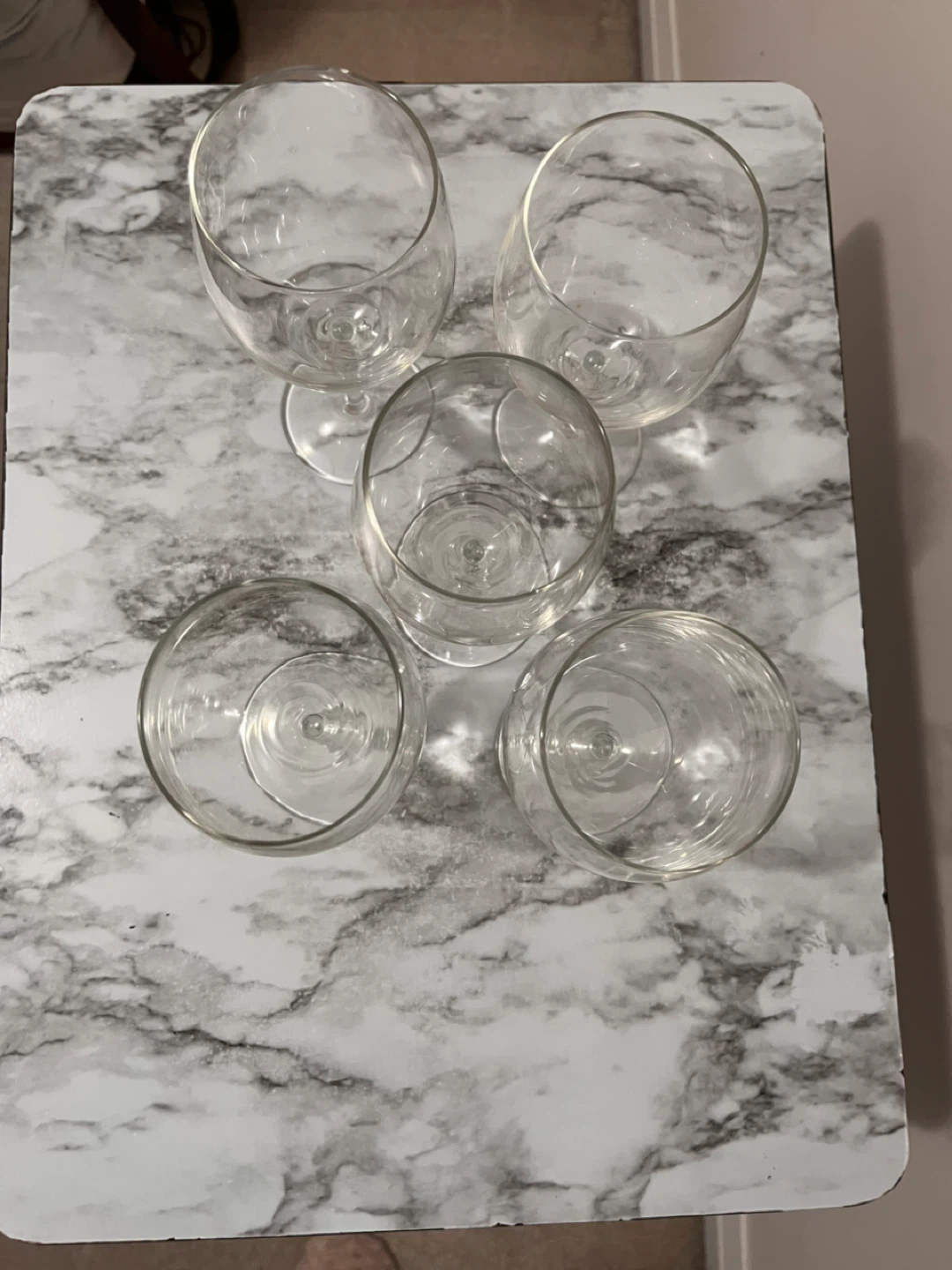 Set of 5 clear wine glasses - photo 2