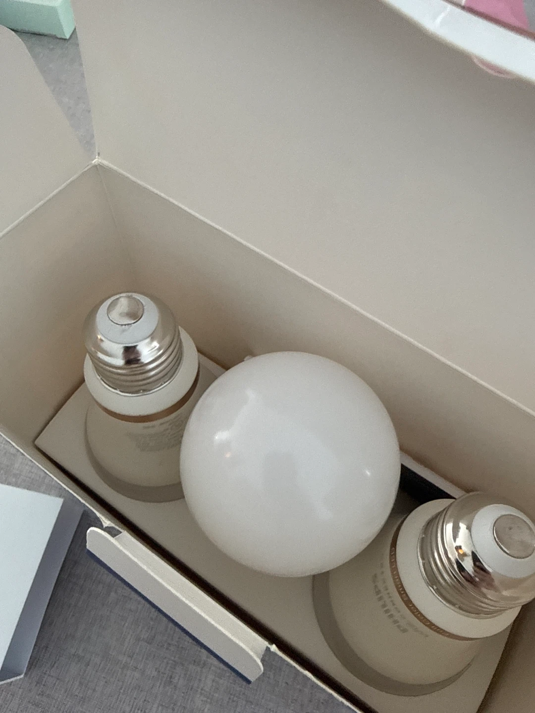Philips Smart LED Bulbs (3-Pack) - photo 2