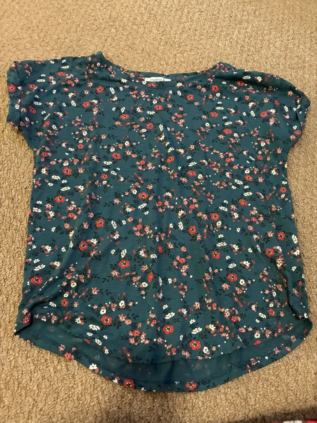 mySTYLE women's floral t-shirt