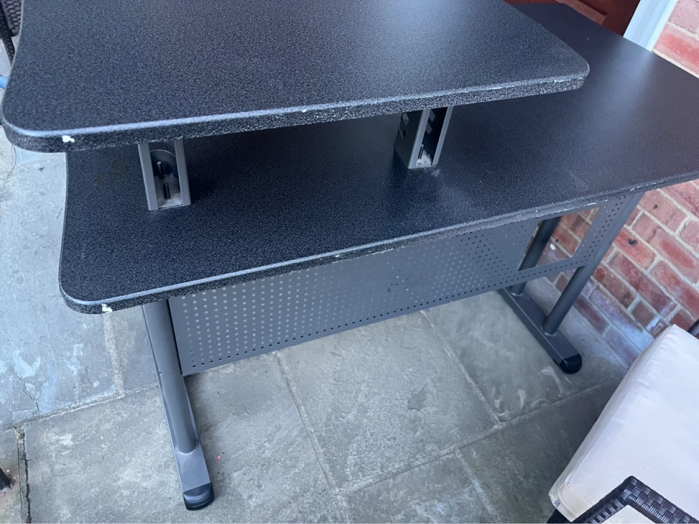 Black Metal Desk - photo 4
