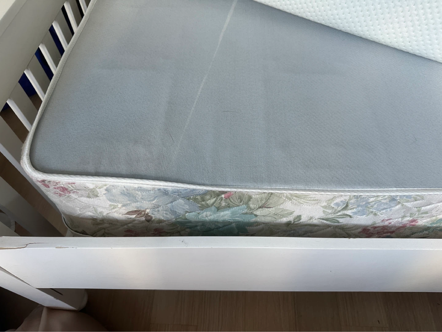 Free queen size box spring