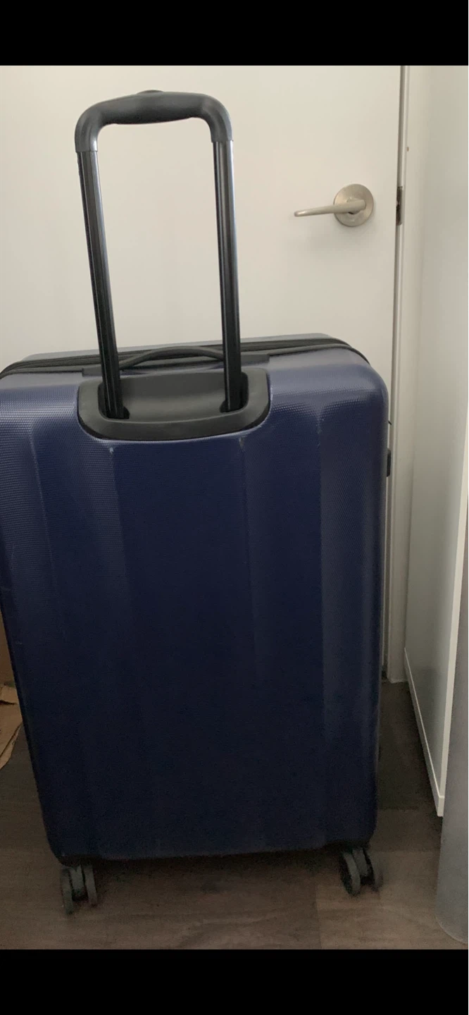 Large Hardshell Suitcase - photo 4