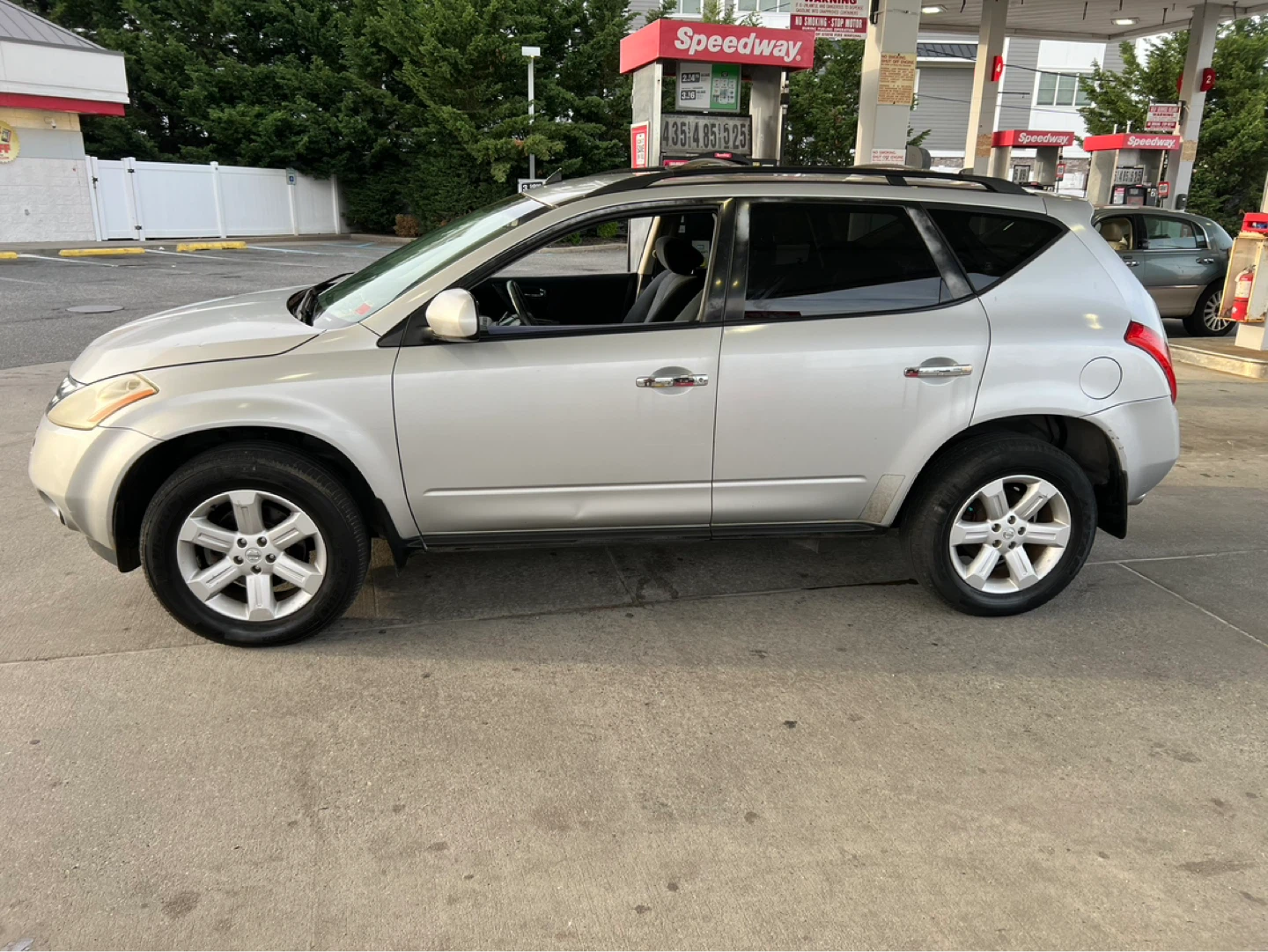 2005 Nissan Murano very low miles