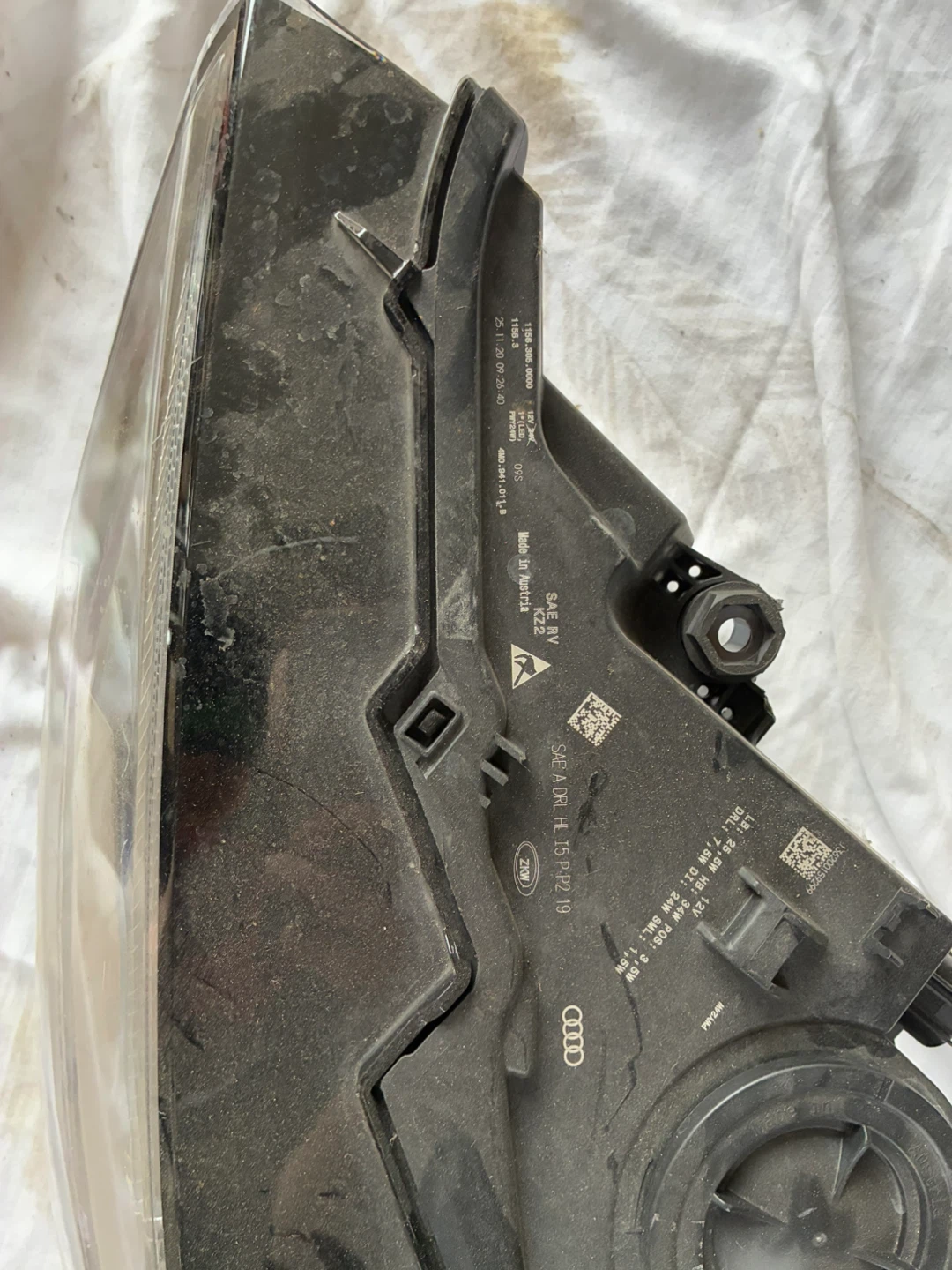 Audi A4 S4 Headlight - Driver Side - photo 3