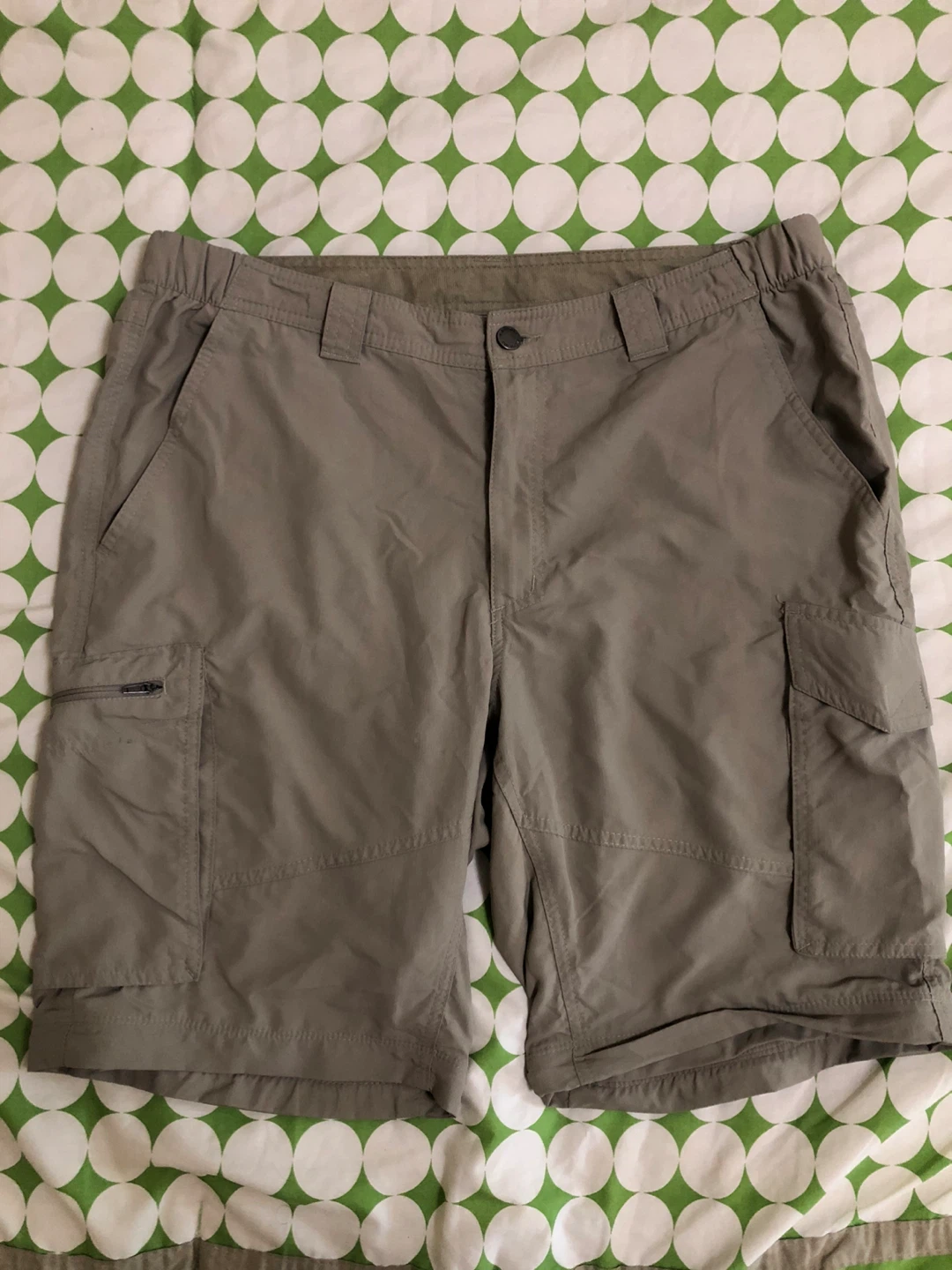 Columbia Sportswear Company Shorts Size 36W 32L