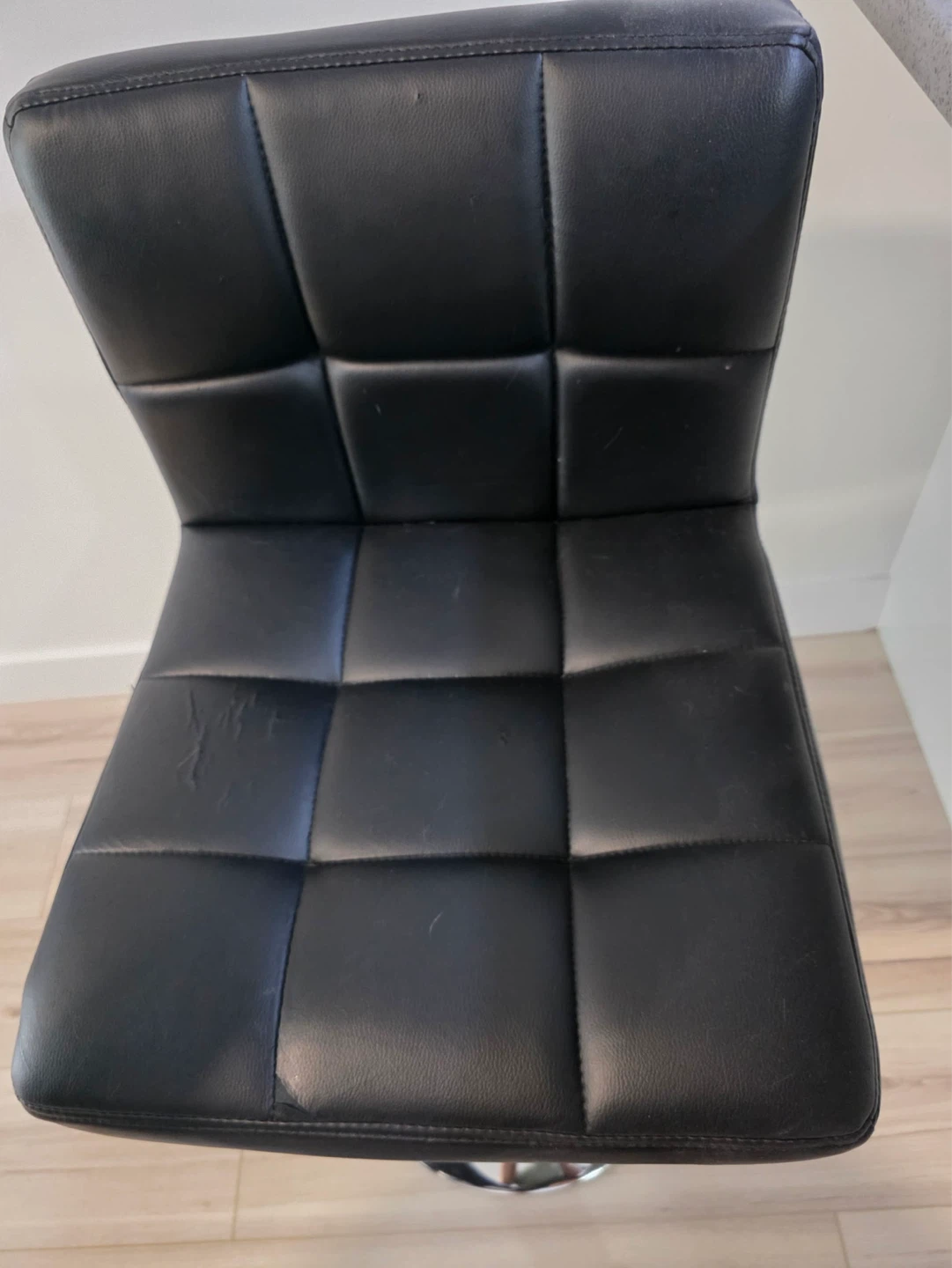 Leather island chairs - photo 2