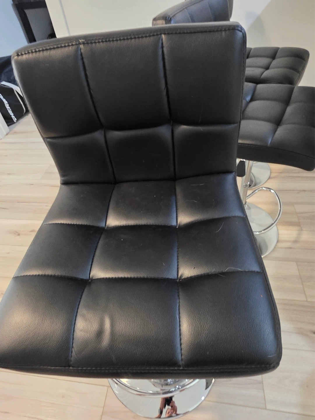Leather island chairs - photo 4