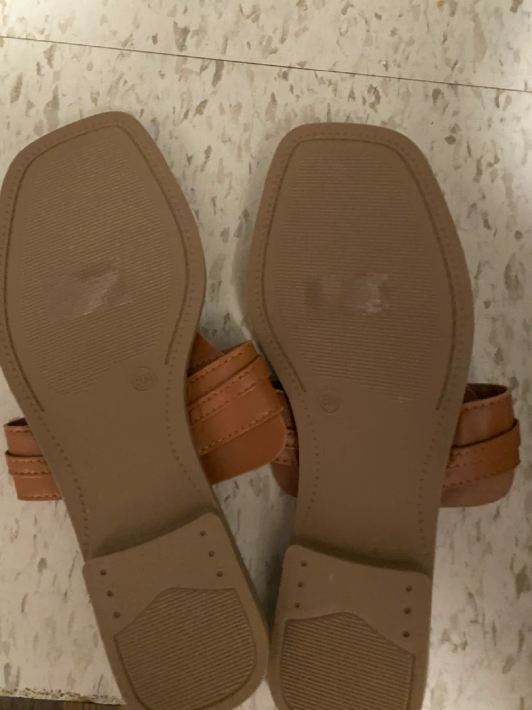 Bamboo Women's Brown Thong Sandals Size 8 - photo 5