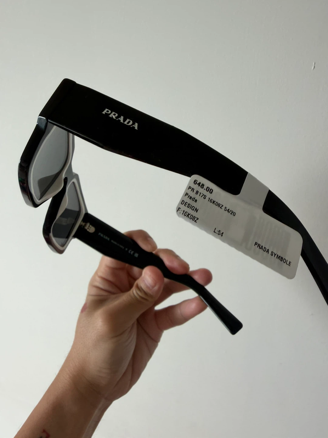 Prada Sunglasses PR 01VS 54/20 Authentic - photo 2