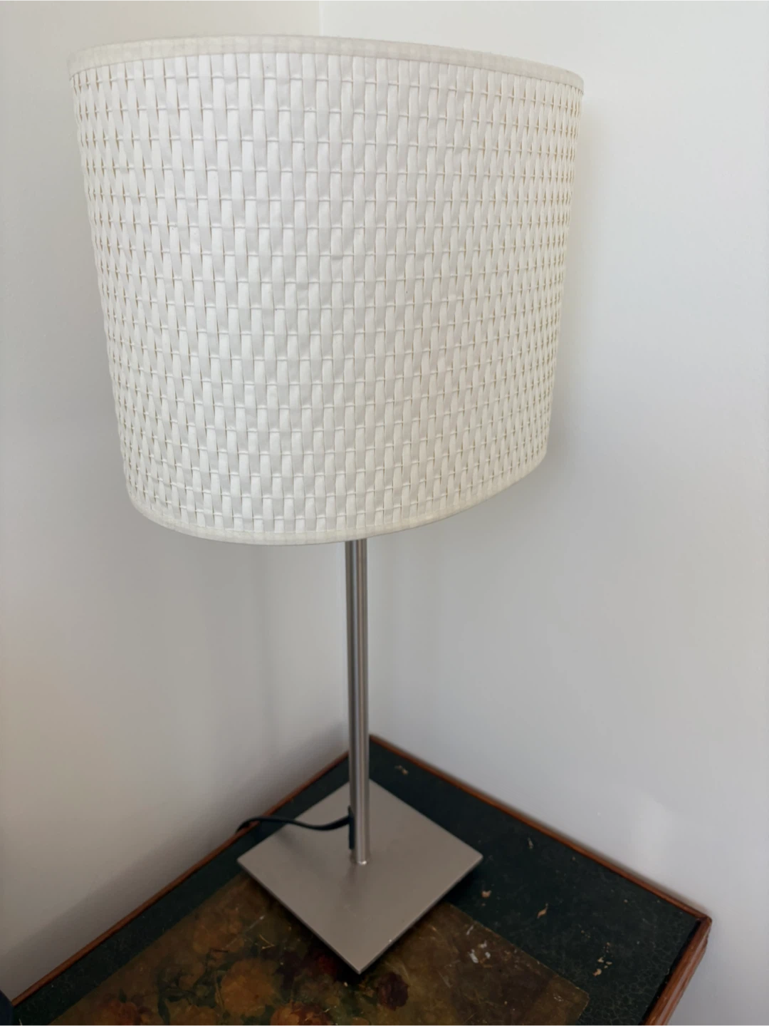 2 White Lamps - photo 2