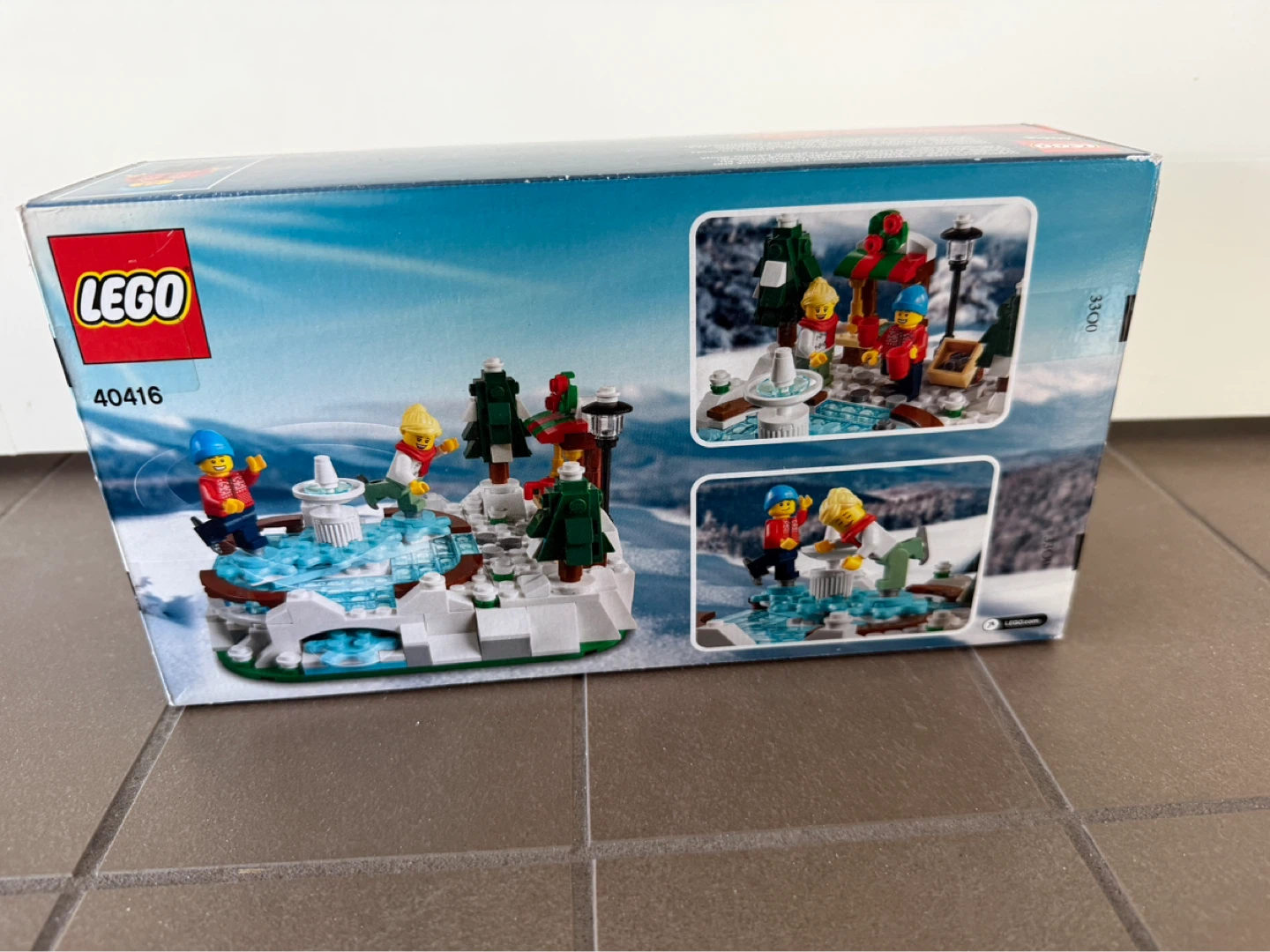 LEGO 40416 Winter Ice Skating Rink - photo 2