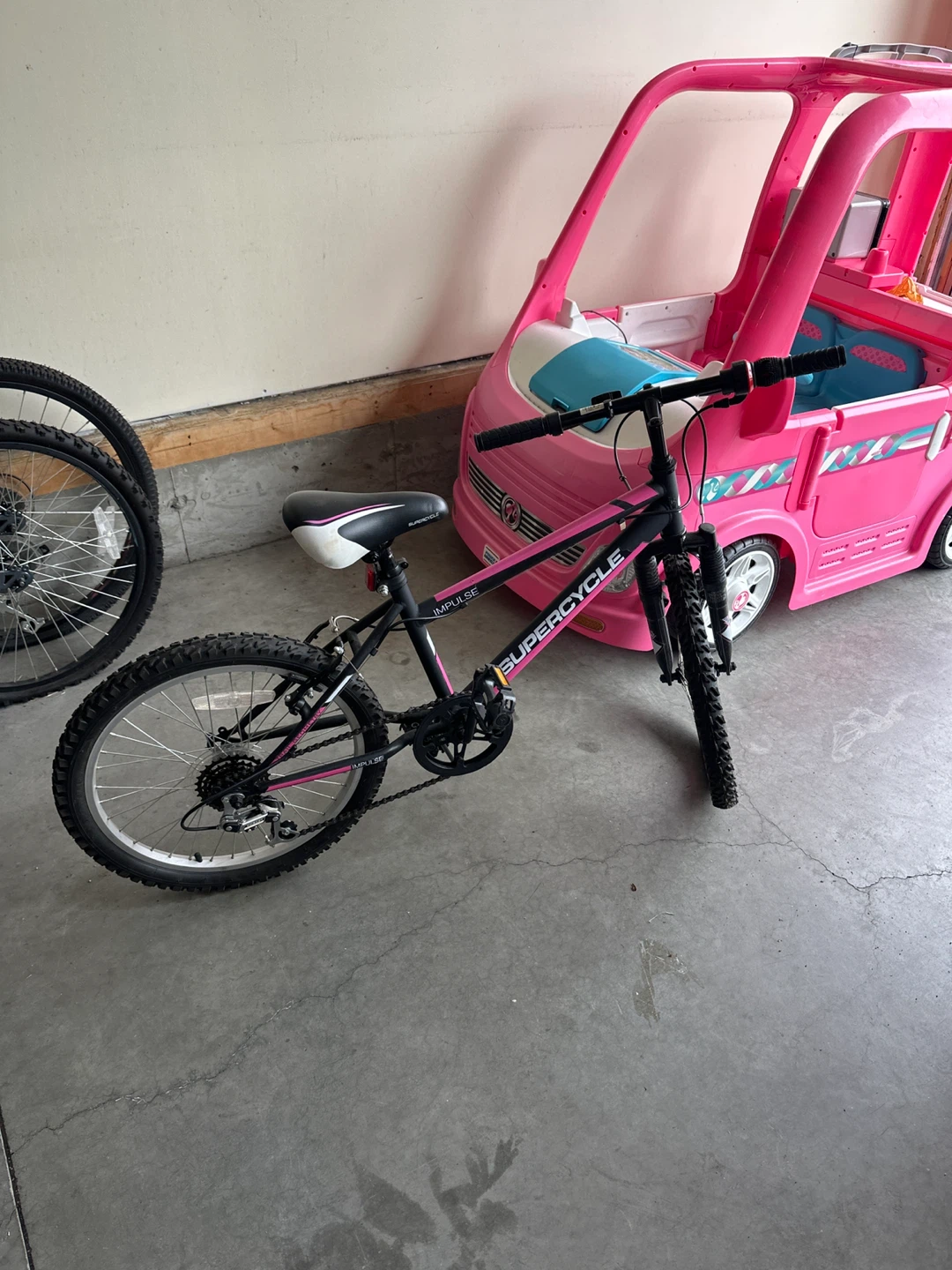 Supercycle Kids Bike age 8-12