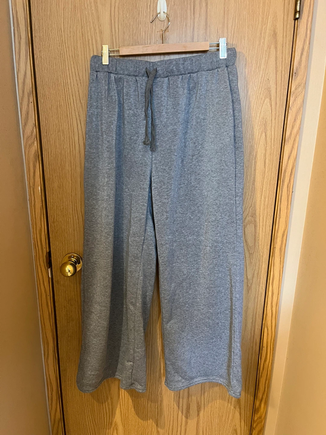 Ladies clothes - photo 2