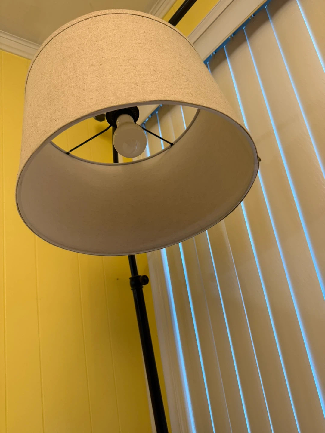 Arc Floor Lamp with Drum Shade - photo 3