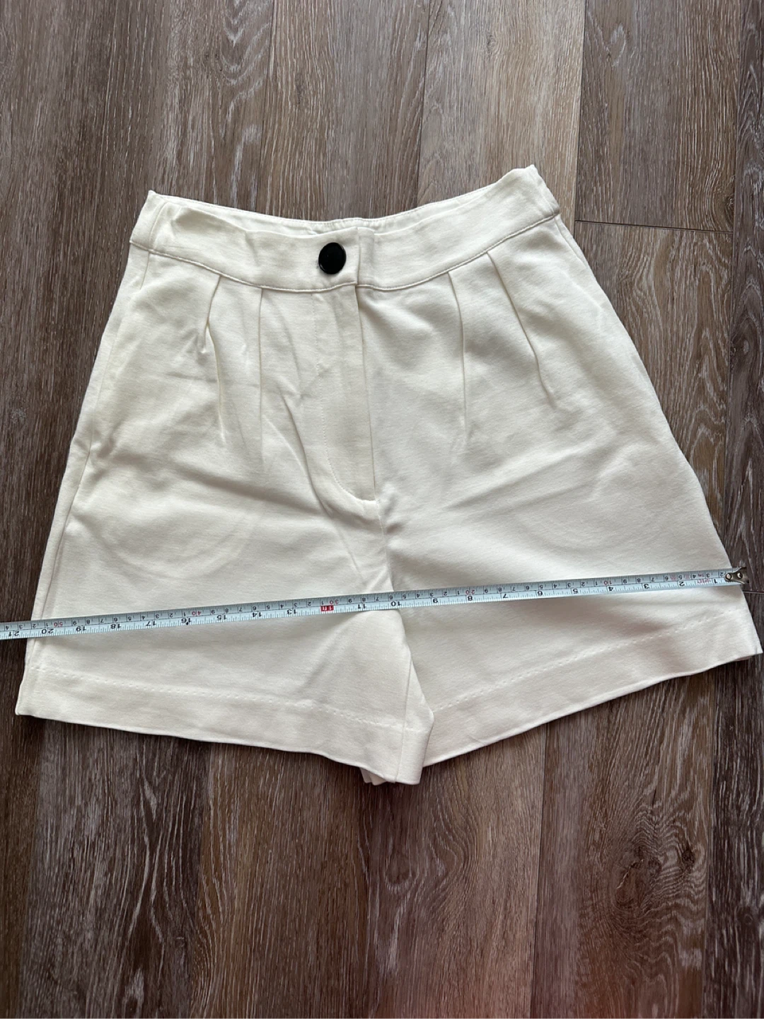 SELECTED White/Cream Pleated Shorts XS - photo 4