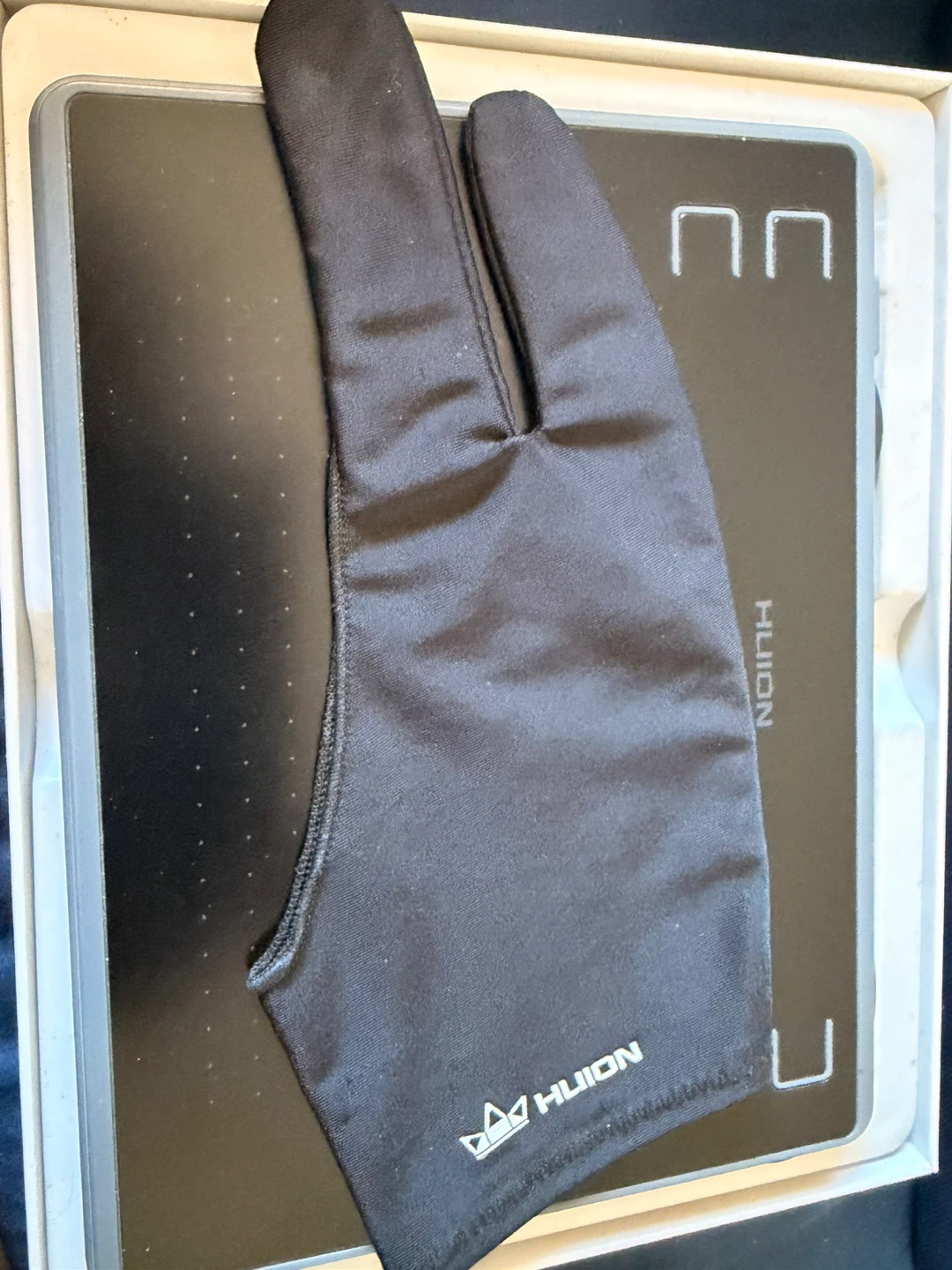 Huion Inspiroy H430P Battery-Free Pen Tablet - photo 2