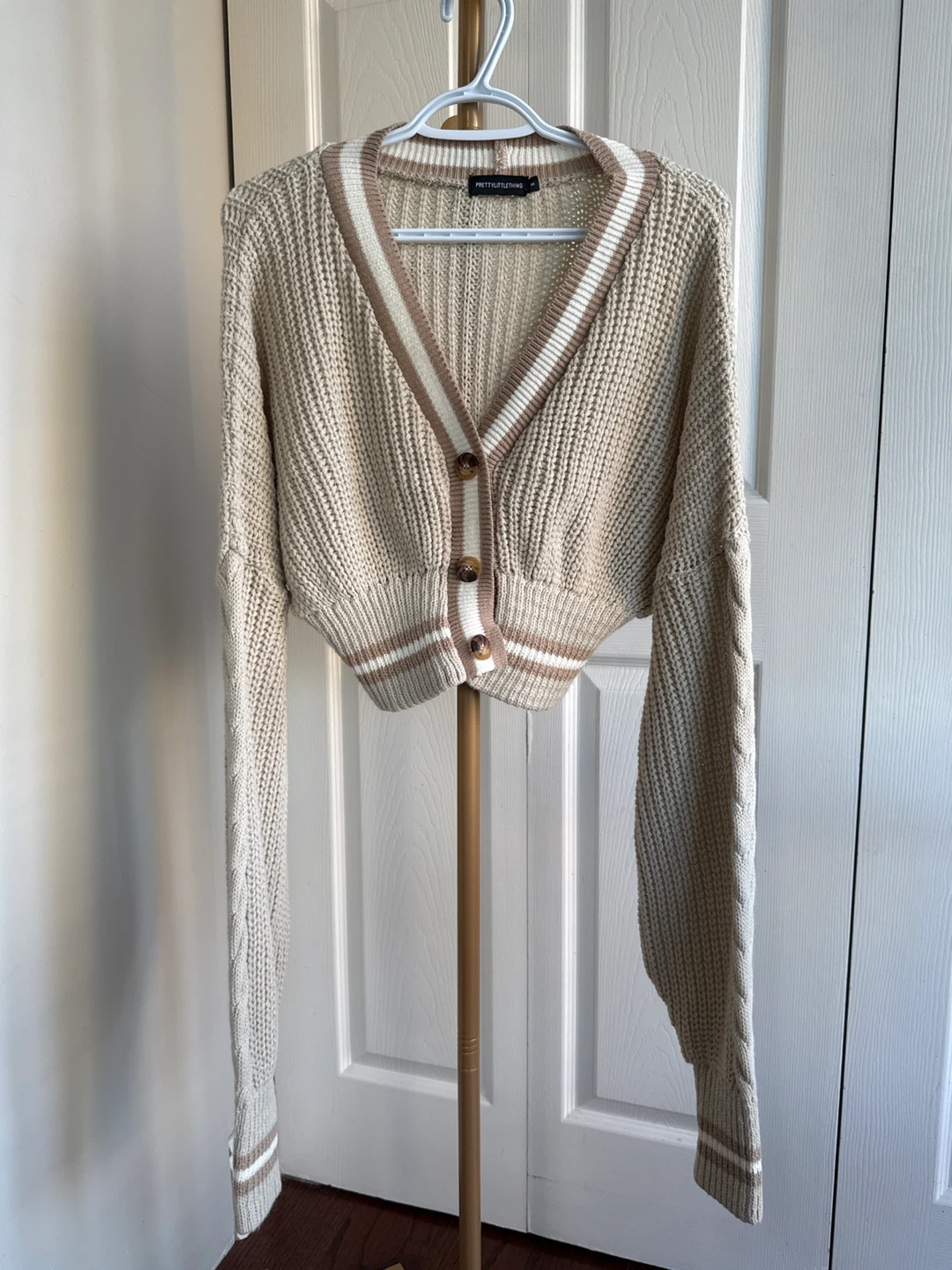 Prettylittlething Cropped Cardigan