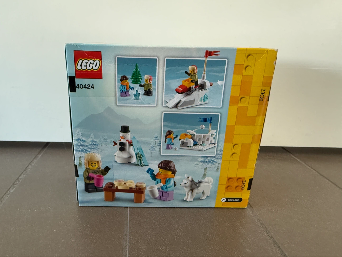 LEGO 40424 Winter Snowball Fight - photo 2