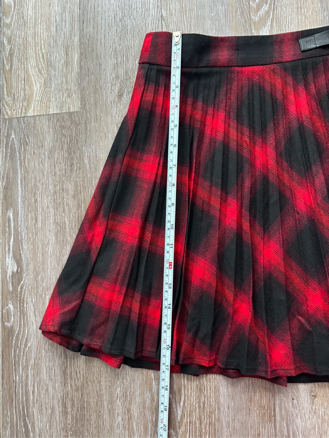 MNG Red and Black Plaid Pleated Mini Skirt XS - photo 2