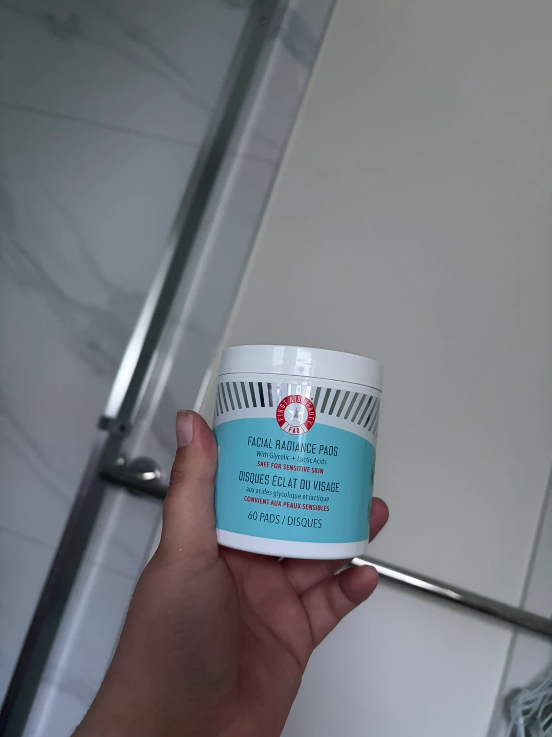 First Aid Beauty Facial Radiance Pads