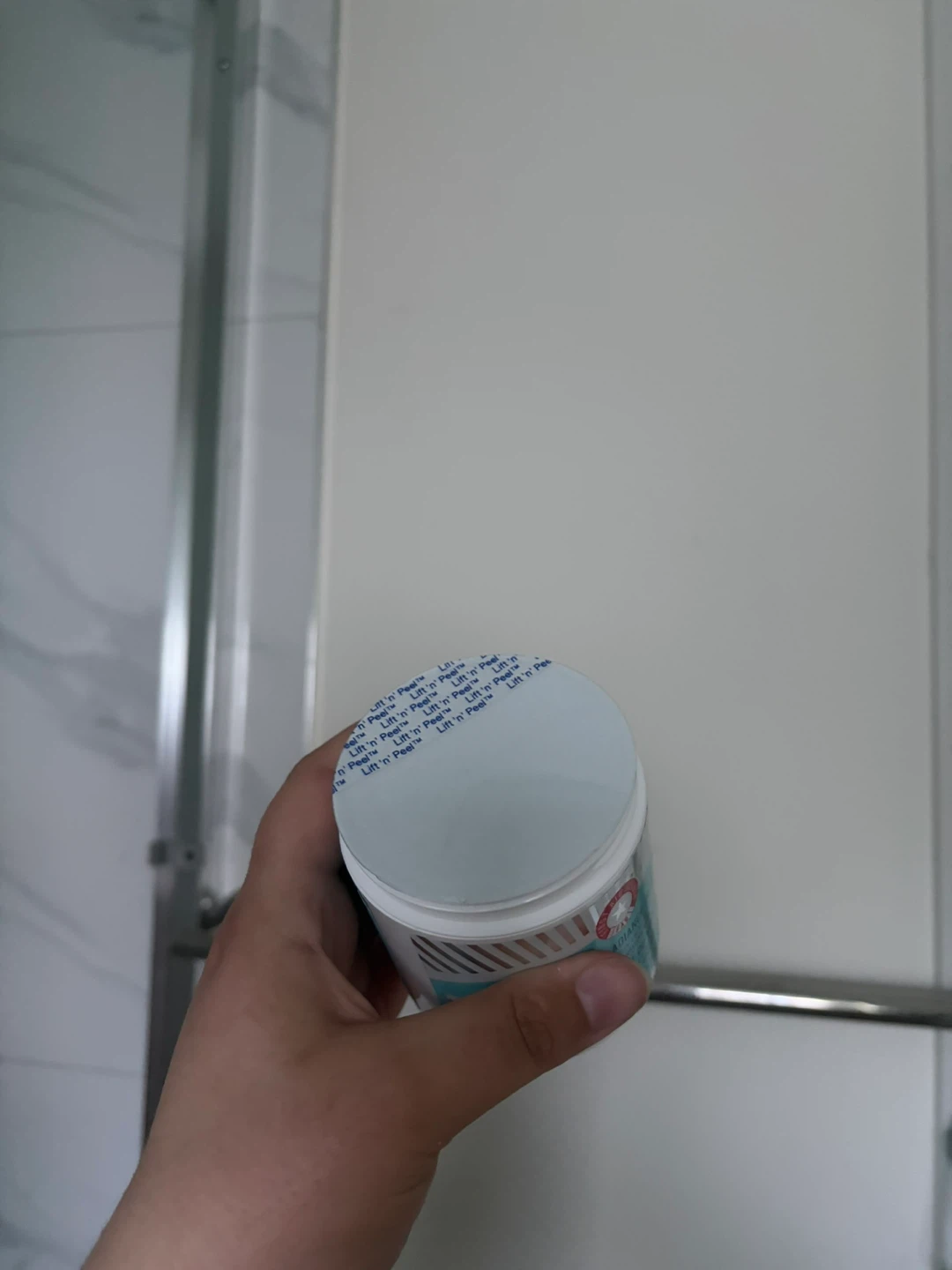 First Aid Beauty Facial Radiance Pads - photo 2