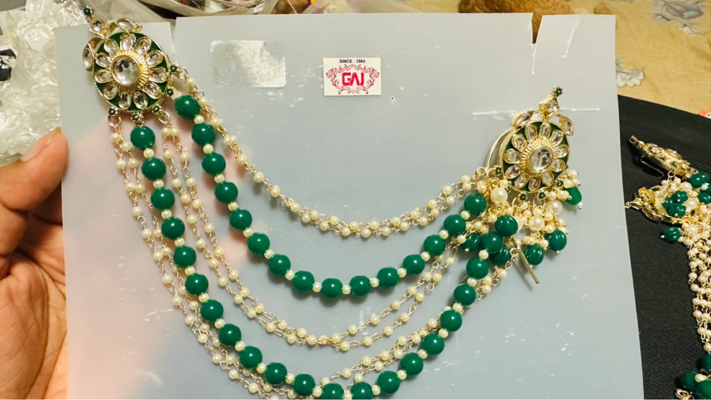 Drape Earrings with Green Pearls - photo 3