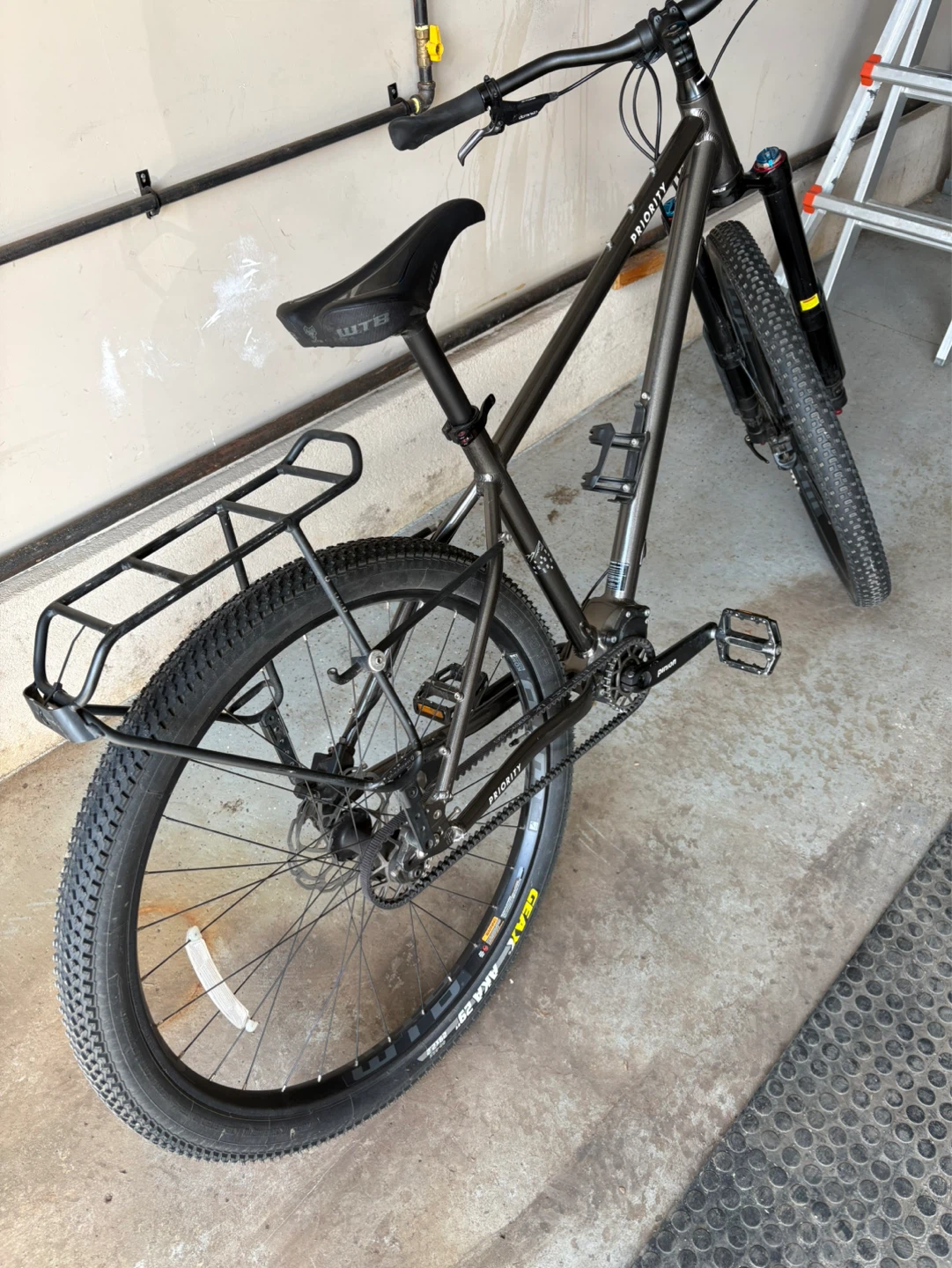 Priority 600ADX Bicycle - photo 3
