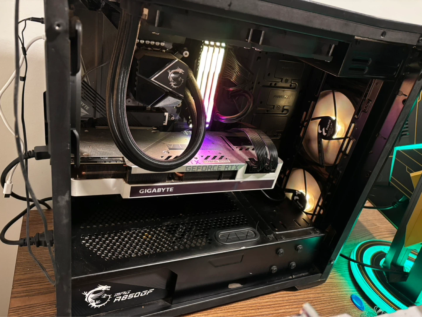 PC + Monitor - photo 2