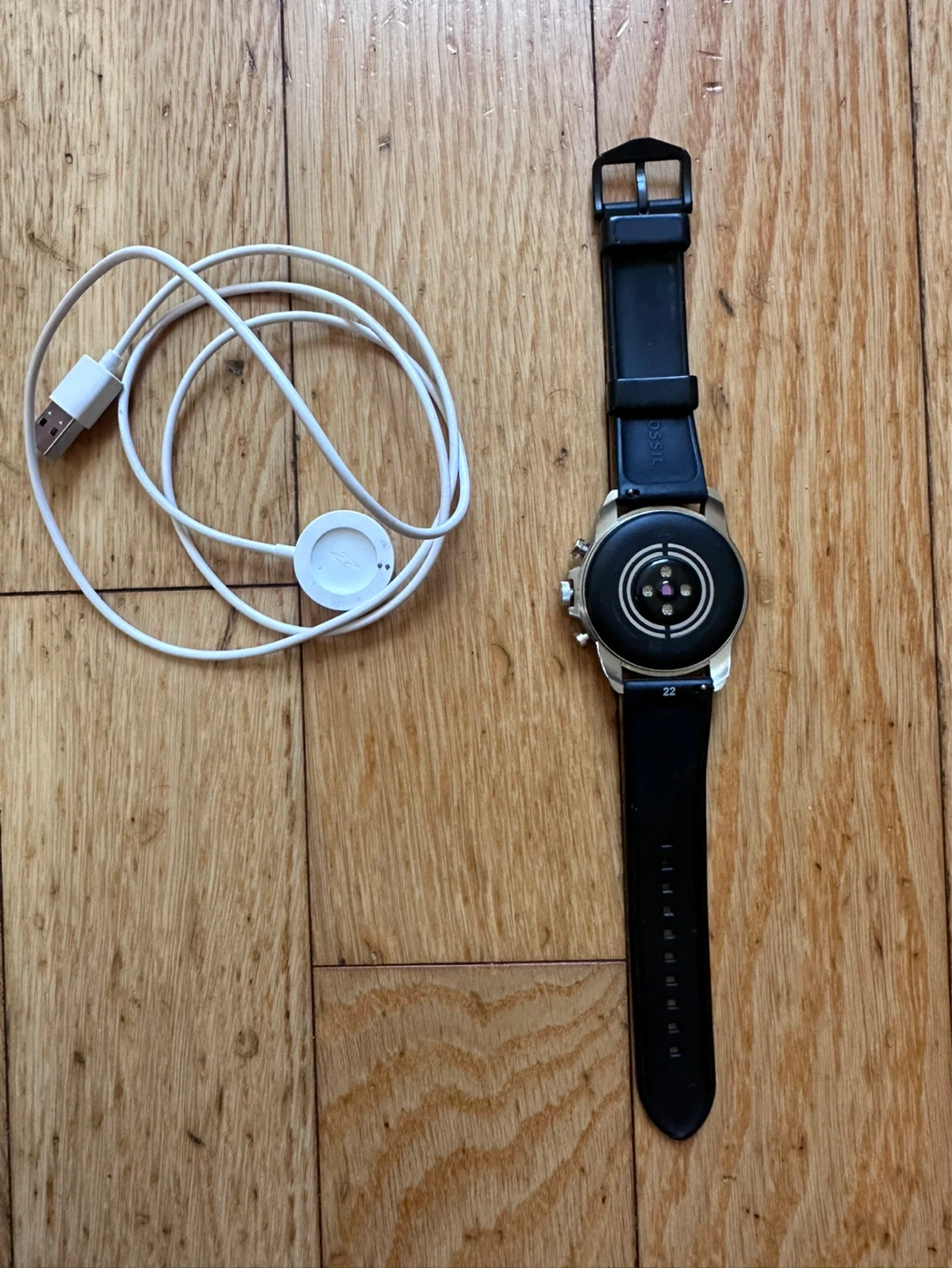 Fossil Smartwatch with Black Band and Charger - photo 2