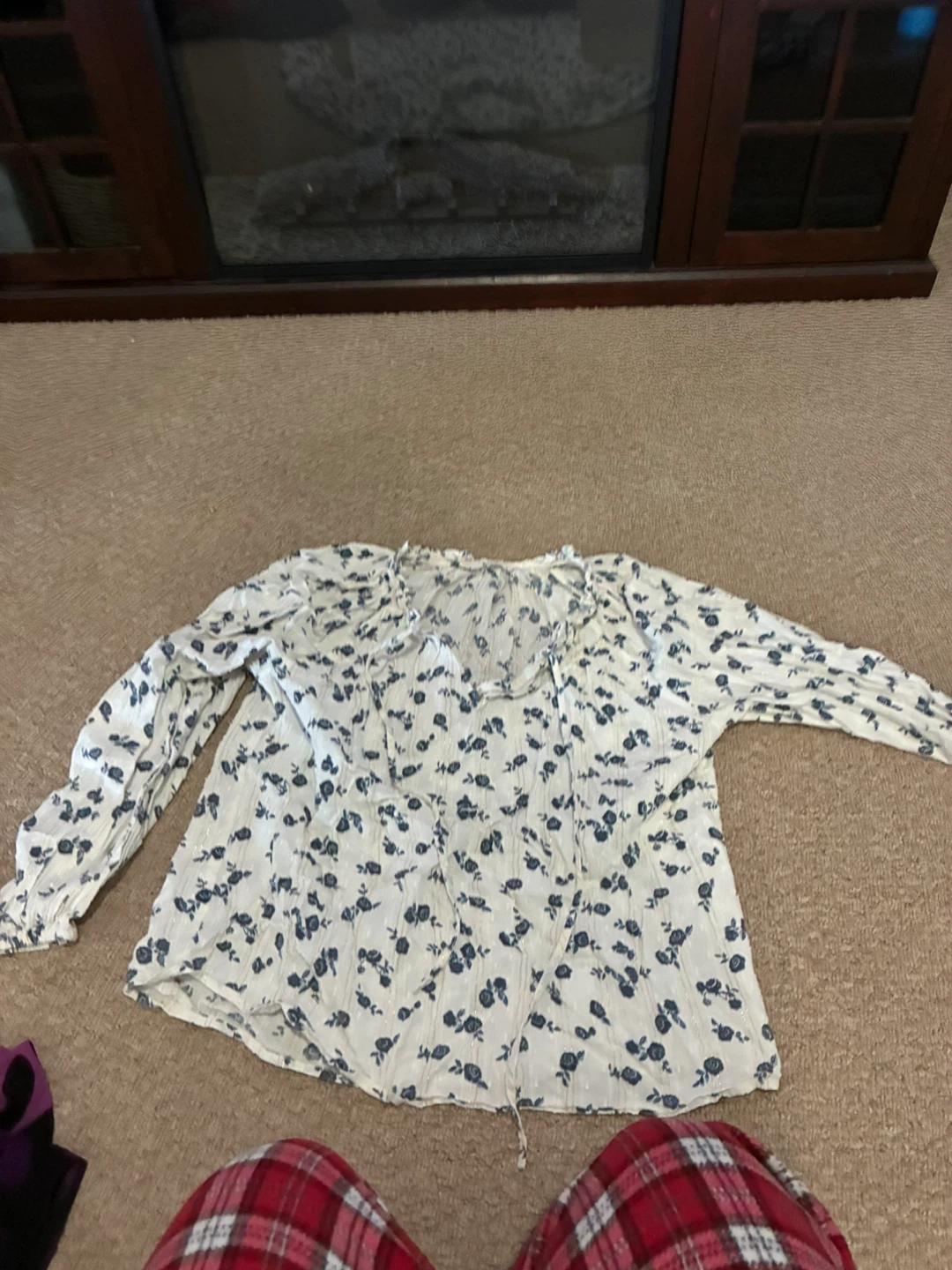 Tu Woman White Floral Blouse