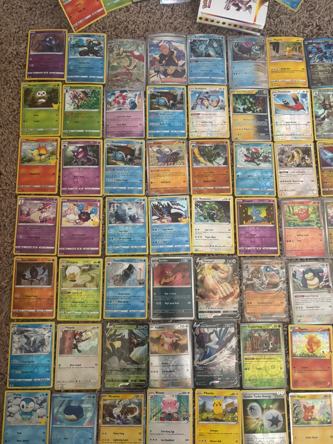 Pokémon Trading Cards Lot - photo 3