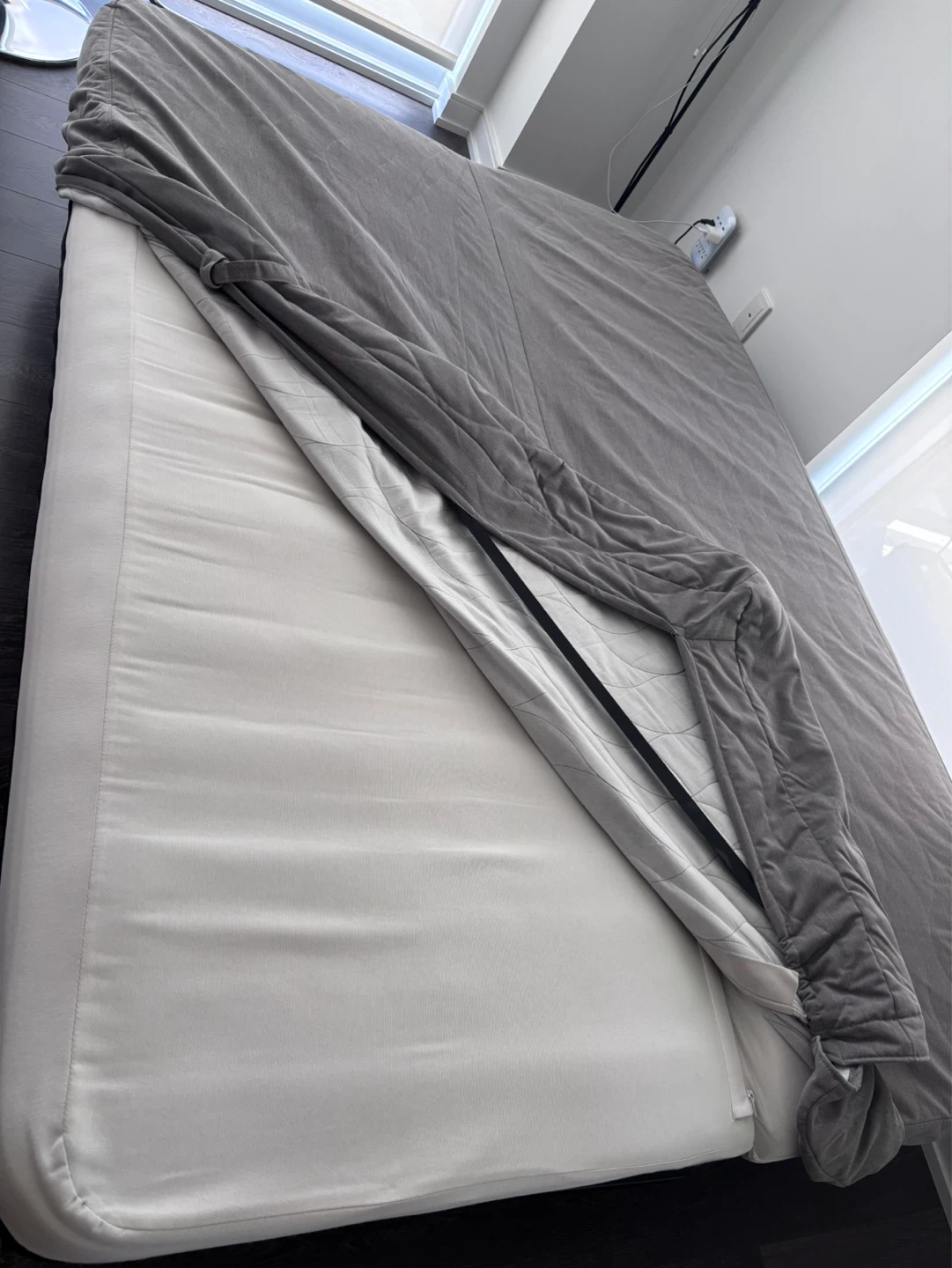 IKEA Nyhamn Sofa Bed - Excellent Condition - photo 5