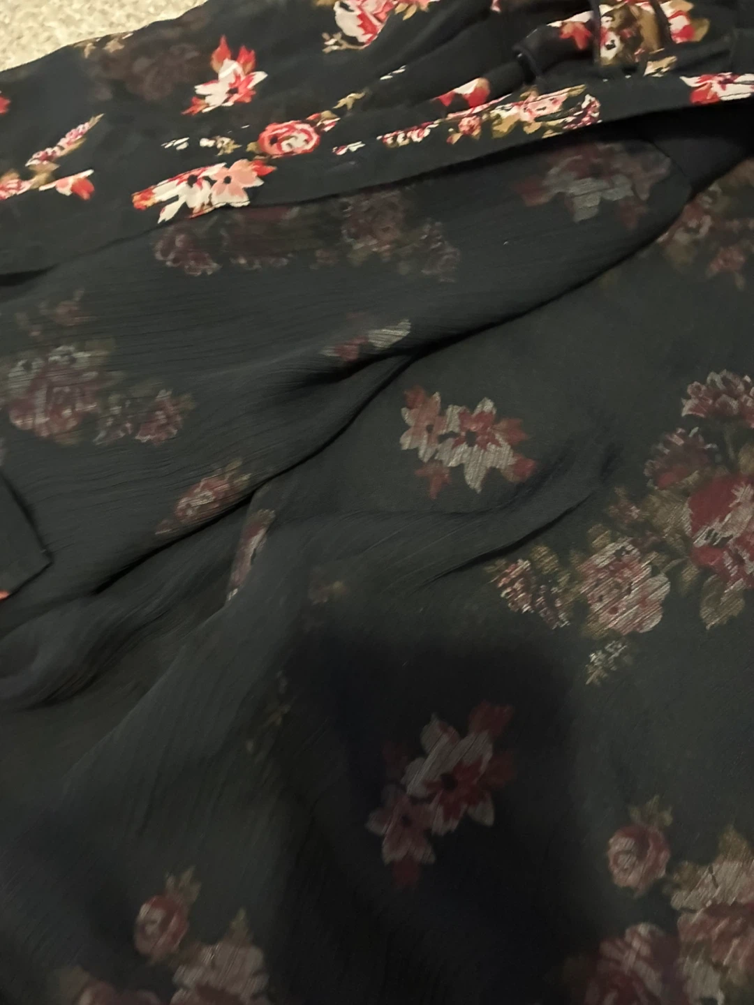 Black floral ruffle blouse - photo 5